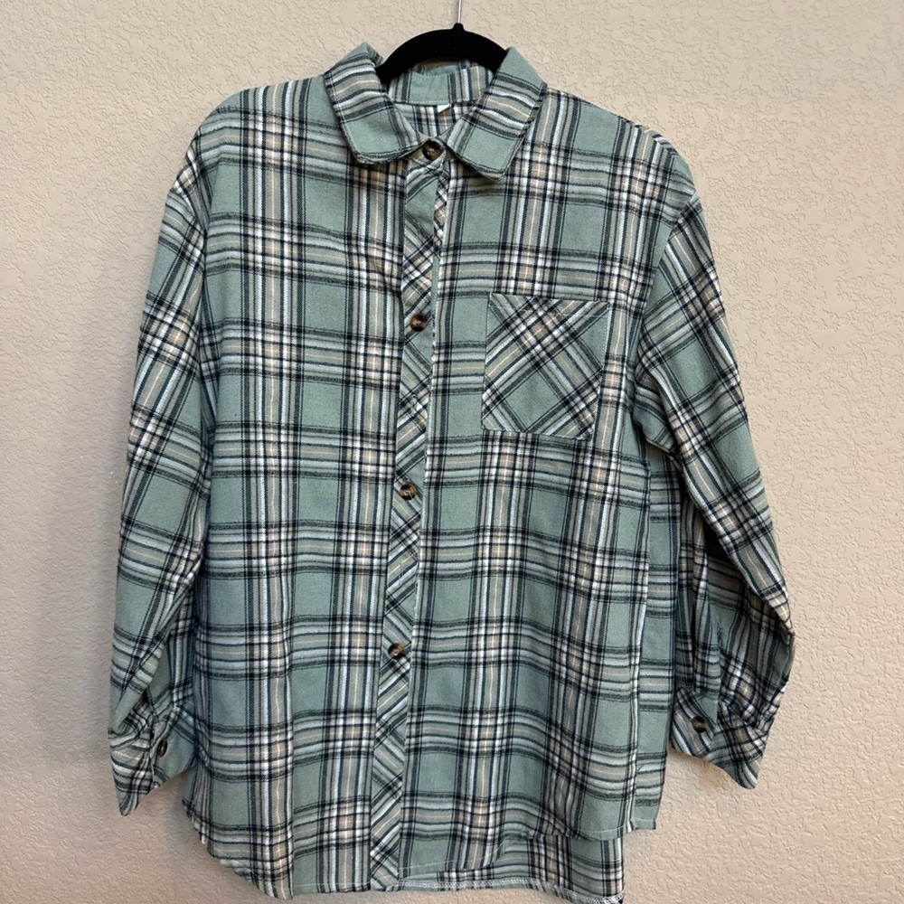 Green Plaid Button Down Flannel Women's Shirt | Size M | Great Condition